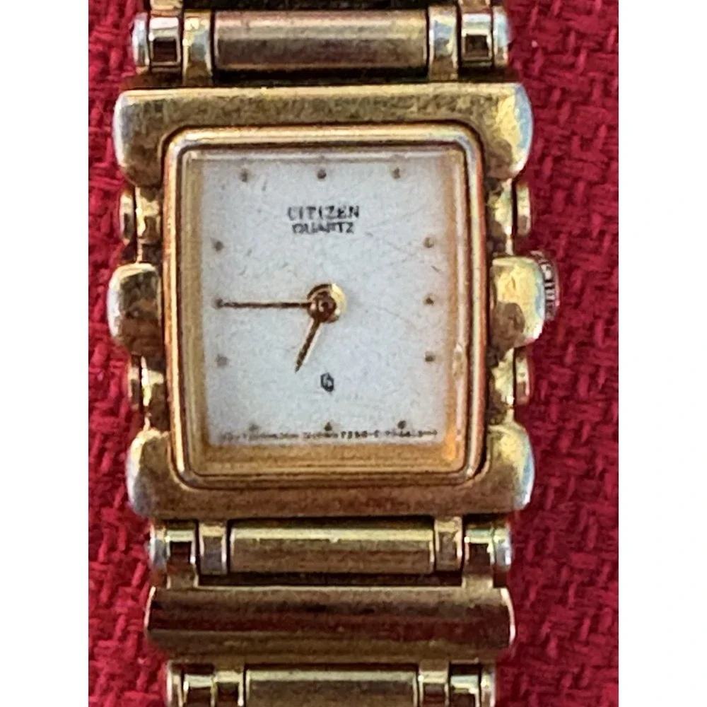 BEAUTIFUL‎ VINTAGE CLASSIC LADIES SIX JEWEL CITIZEN GOLD PLATED WATCH